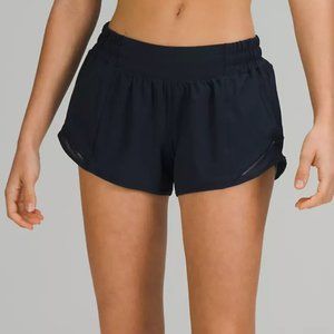 lululemon athletica Hotty Hot Low Rise Short (2.5")